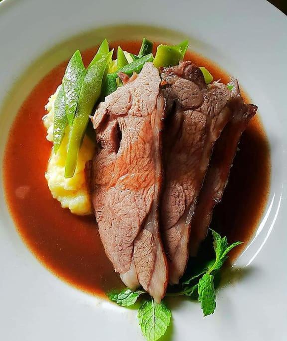 Cuisinease Ollerton